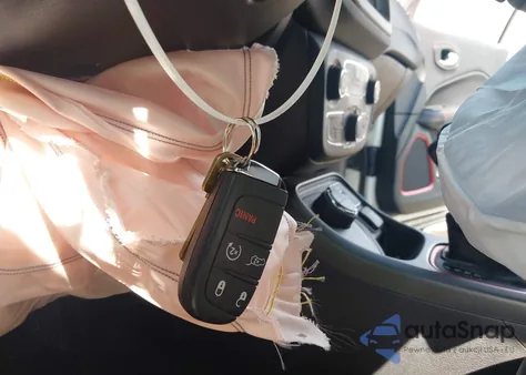 2019 Jeep Compass Trailhawk 4X4 z USA, uszkodzony, nr VIN 3C4NJDDB9KT759810